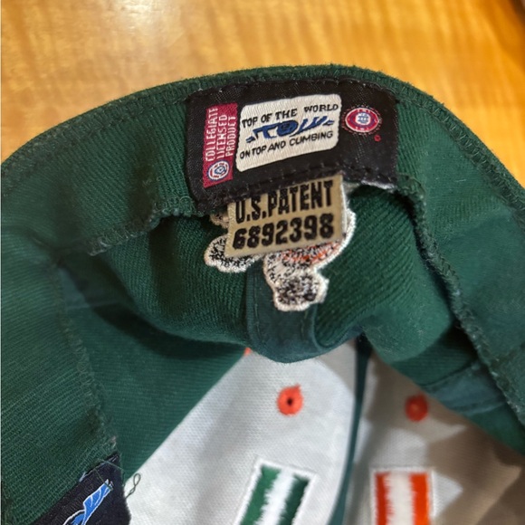 🌸 University Of Miami Hat Cap Fitted
M Green Stretch Baseball 🌸 - Picture 6 of 7